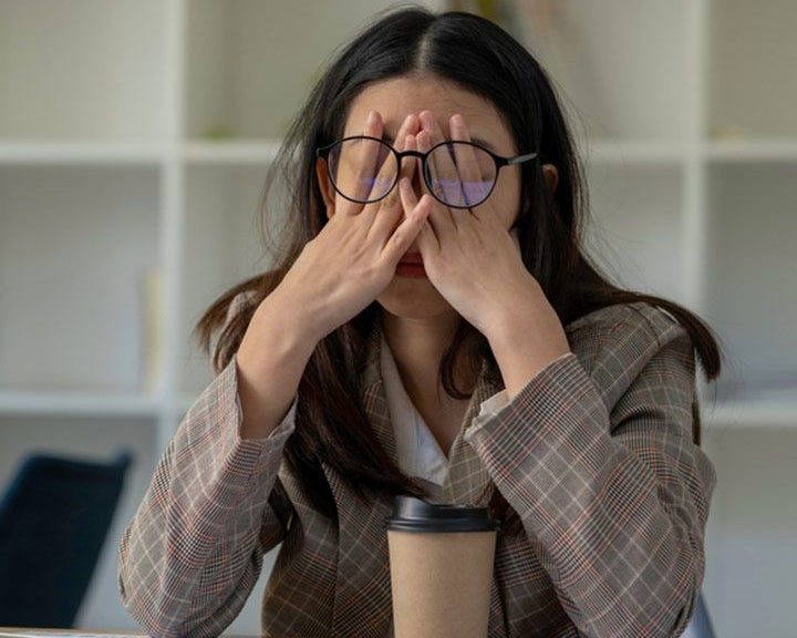 Why Skipping Sleep Could Be Sabotaging Your Waistline - MyLustre.com